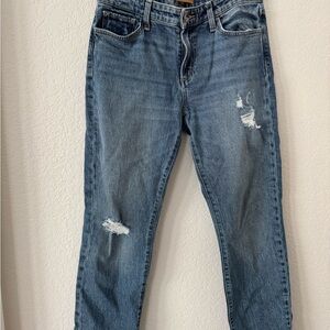 Classic Blue Distressed Women Jeans